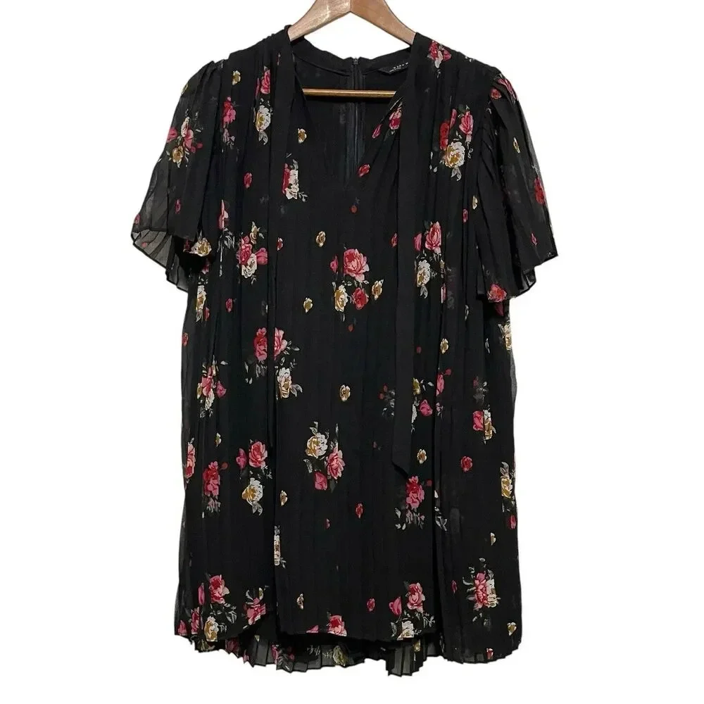 Zara Woman Floral Pleated Romper Womens Small Black Chiffon V-Neck Tie Front‎ S